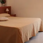 ホテル Carosello ポンテカニャーノ